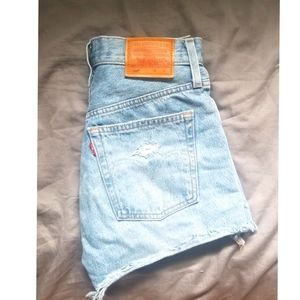 Levi's light wash shorts